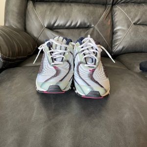 Air Max Deluxe 'Enamel Green'